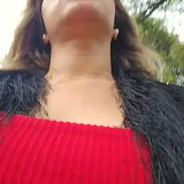 Karen San Miguel online show from 10-22-25, 07:13