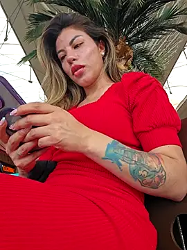 Karen San Miguel online show from 11-26-25, 08:31