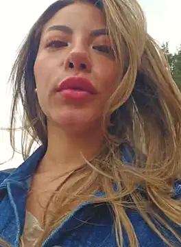 Karen San Miguel online show from 10-03-25, 06:42