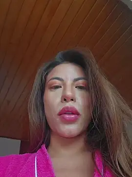 Snapshot of Karen_San_Miguel chatting on 06-20-26, 10:04 Karen San Miguel online show from 06-20-26, 10:04