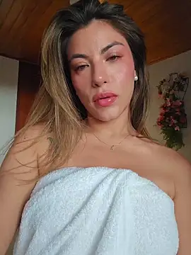 Karen San Miguel online show from 03-30-26, 08:32