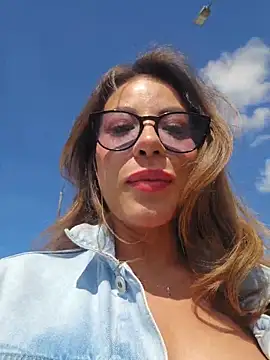 Karen San Miguel online show from 03-20-26, 07:37