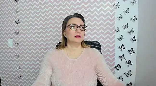 Snapshot of Amie_Adams82_ chatting on 01-15-25, 06:08 Amie Adams82 online show from 01-15-25, 06:08