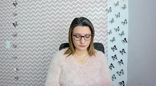 Snapshot of Amie_Adams82_ chatting on 01-14-25, 06:07 Amie Adams82 online show from 01-14-25, 06:07