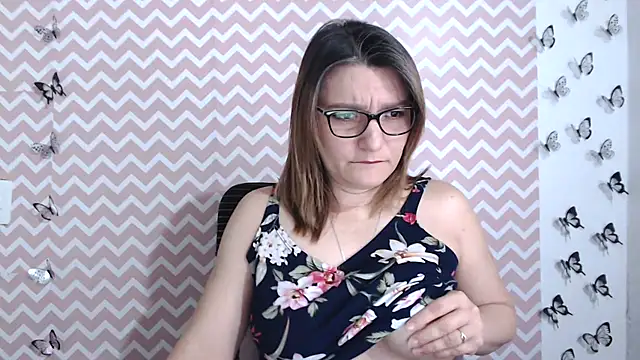 Snapshot of Amie_Adams82_ chatting on 01-28-25, 12:36 Amie Adams82 online show from 01-28-25, 12:36