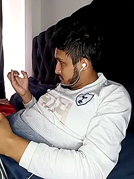 mosmar 20 online show from 04-08-26, 06:53