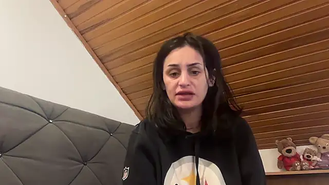 JeSuisUnTapin online show from 10-26-25, 08:31