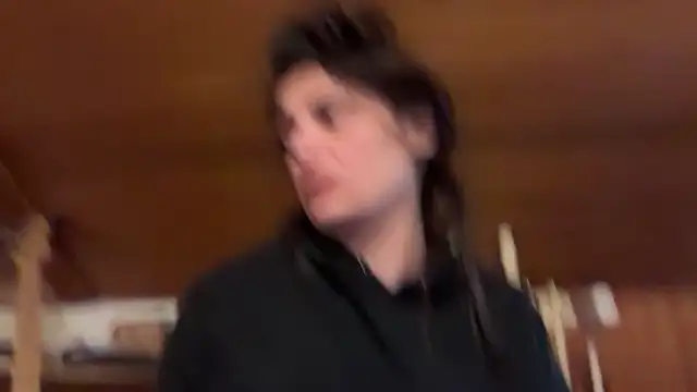 JeSuisUnTapin online show from 12-22-25, 06:08