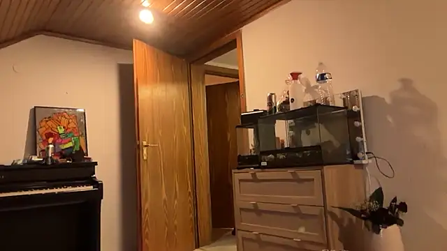 JeSuisUnTapin online show from 03-31-26, 09:39