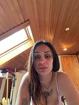 JeSuisUnTapin online show from 05-13-26, 10:33