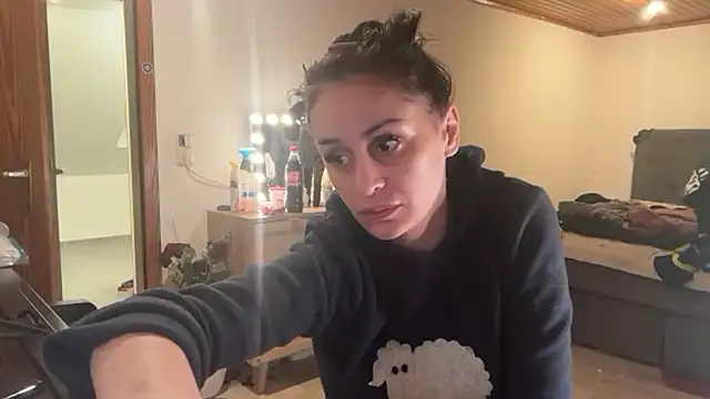 JeSuisUnTapin online show from 01-10-26, 05:30