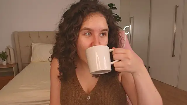 Ariella Sol online show from 02-18-26, 11:12