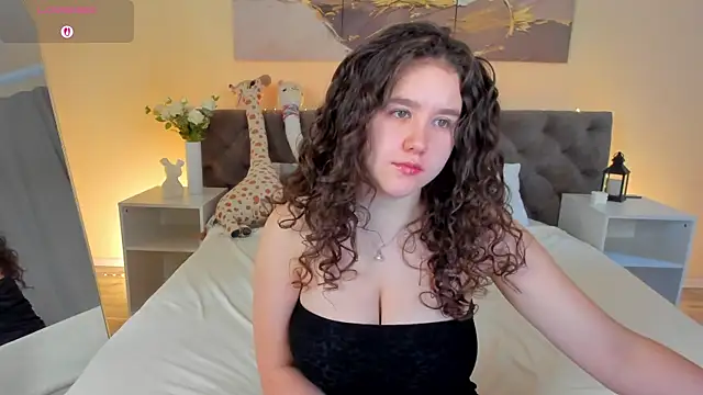Ariella Sol online show from 05-23-26, 01:04