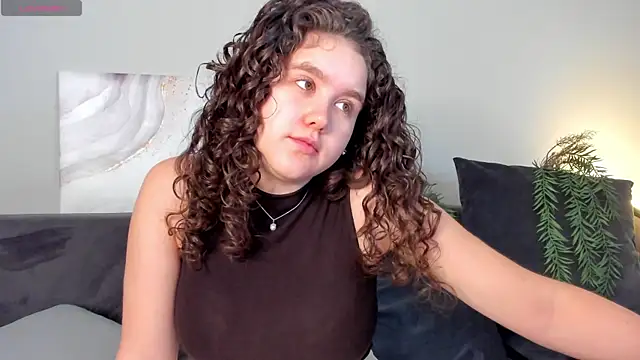 Ariella Sol online show from 04-24-26, 01:07