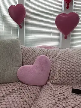 LoveShae  online show from 02-28-26, 04:39