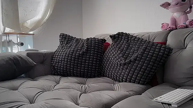 iam valentinadoll online show from 04-08-26, 08:27