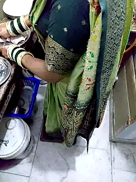 Snapshot of mast_CPL chatting on 10-10-25, 03:02 mast CPL online show from 10-10-25, 03:02