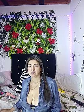 any mour online show from 01-09-26, 09:22