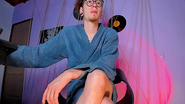 MrShaggy online show from 02-03-25, 09:52