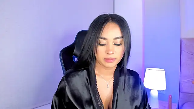 Snapshot of Cameliaa_Smiith chatting on 02-12-25, 08:59 Cameliaa Smiith online show from 02-12-25, 08:59