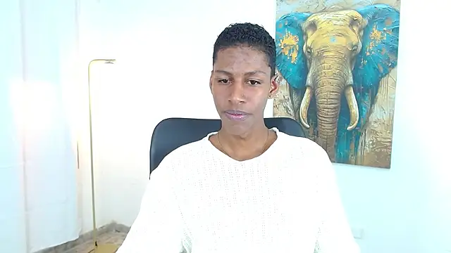 maiki18  online show from 09-30-25, 08:37
