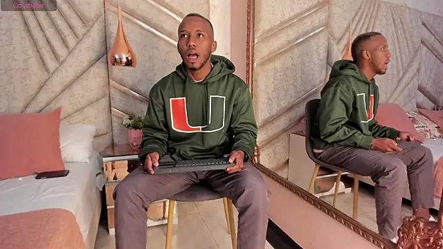 JamesParck online show from 03-15-25, 12:24