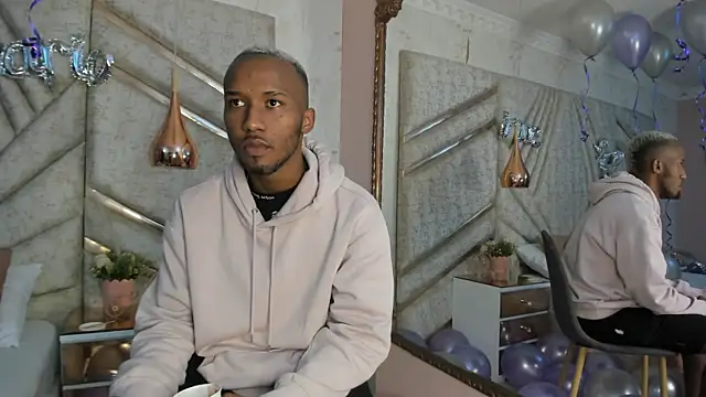 JamesParck online show from 02-17-25, 12:27