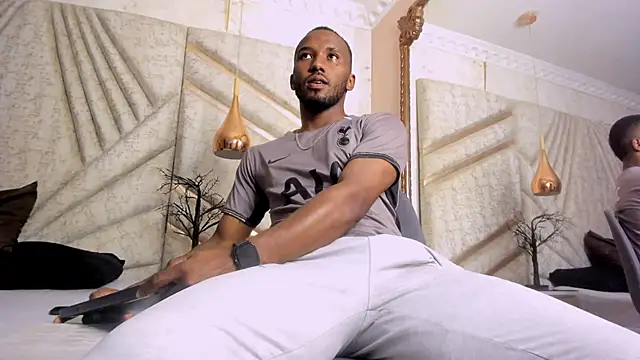 JamesParck online show from 03-04-26, 11:01