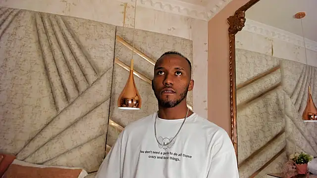 JamesParck online show from 03-05-25, 06:56