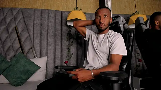 JamesParck online show from 03-06-26, 11:55