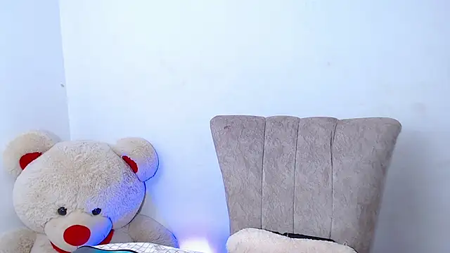 keelly richaardson1 online show from 02-06-26, 11:01