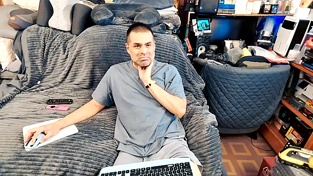 ClampMaster online show from 10-10-25, 03:29