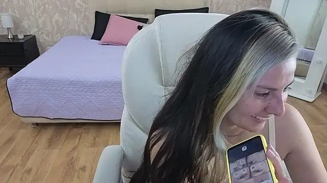 brandy sweet  online show from 01-13-26, 05:22