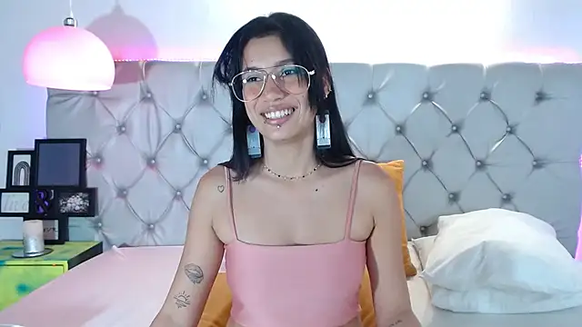 Snapshot of MariaJoseWalker chatting on 02-20-25, 05:09 MariaJoseWalker online show from 02-20-25, 05:09