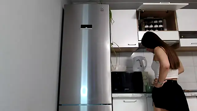 SierraSky  online show from 09-14-25, 05:13