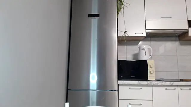 SierraSky  online show from 03-06-26, 06:14