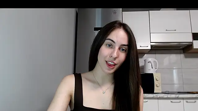 Snapshot of SierraSky_ chatting on 06-09-26, 05:25 SierraSky online show from 06-09-26, 05:25