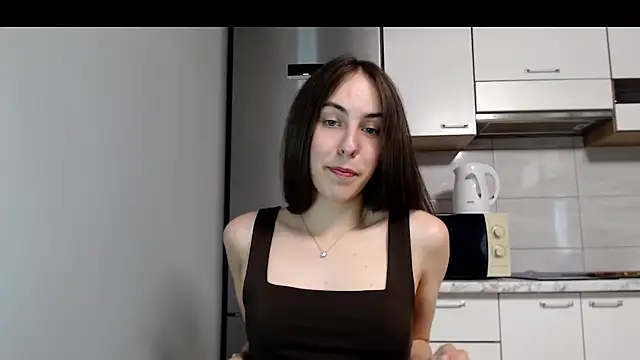 Snapshot of SierraSky_ chatting on 06-25-26, 05:29 SierraSky online show from 06-25-26, 05:29
