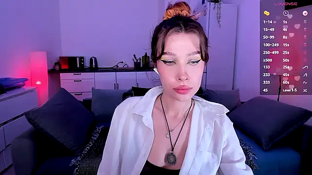 tenderdreams online show from 10-09-25, 09:15