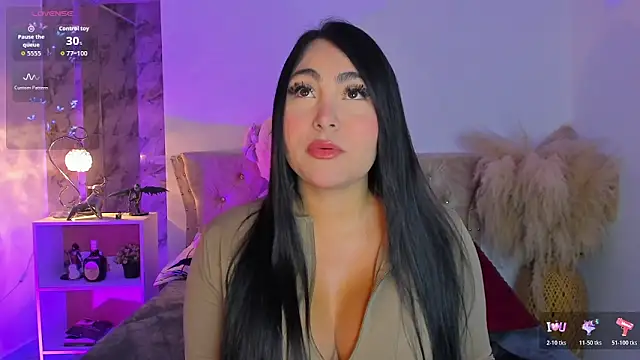 Sarahballiston  online show from 02-10-26, 01:37