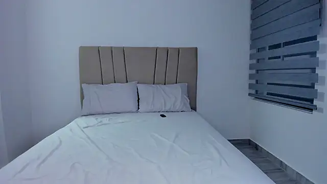 Natasha-28 online show from 11-23-25, 02:32