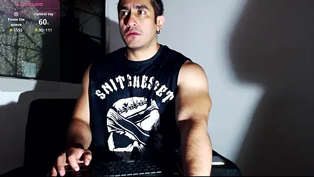 Snapshot of willian_m777 chatting on 04-11-26, 04:42 willian m777 online show from 04-11-26, 04:42