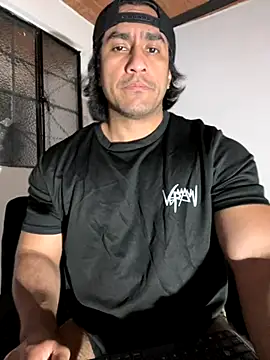 Snapshot of willian_m777 chatting on 09-11-25, 01:05 willian m777 online show from 09-11-25, 01:05
