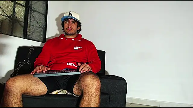 Snapshot of willian_m777 chatting on 02-07-25, 04:16 willian m777 online show from 02-07-25, 04:16