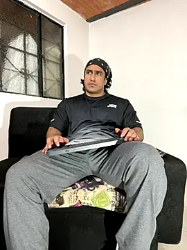 Snapshot of willian_m777 chatting on 10-07-25, 04:13 willian m777 online show from 10-07-25, 04:13