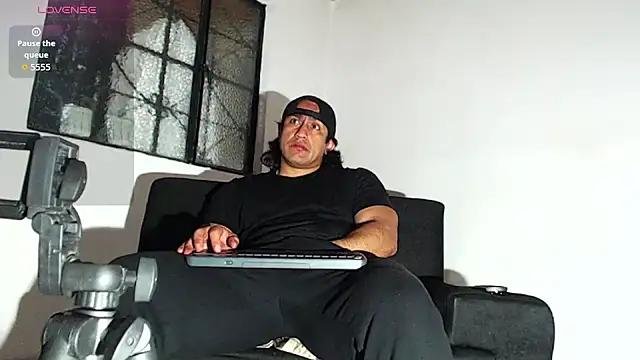 willian m777 online show from 10-26-25, 12:22