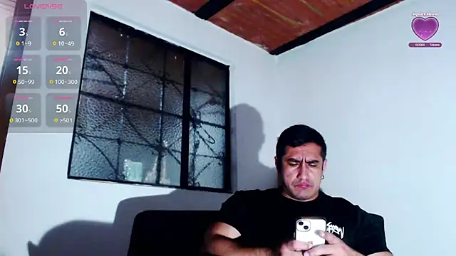 Snapshot of willian_m777 chatting on 07-17-26, 04:32 willian m777 online show from 07-17-26, 04:32
