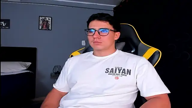 owengray2n online show from 10-10-25, 02:34