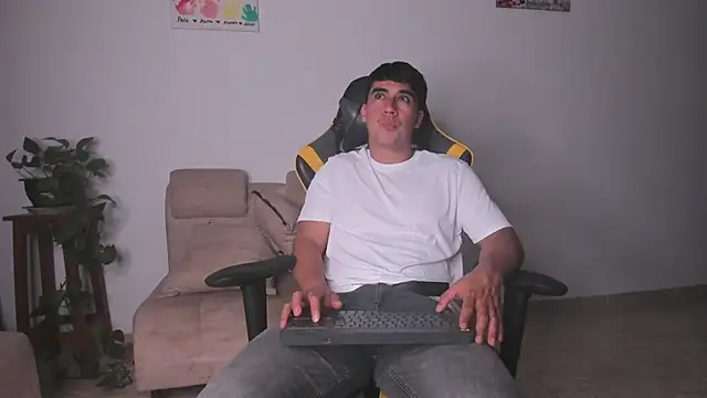 owengray2n online show from 05-24-26, 04:34