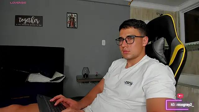 owengray2n online show from 02-27-25, 05:18